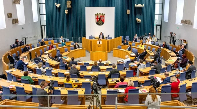 PM 280 Landtag RLP-678