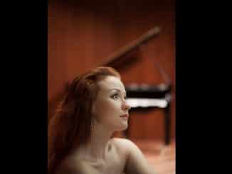 "Weltklassik am Klavier - Zwei Sonaten von Beethoven und zwei Paganini-Variationen!" - REGINA CHERNYCHKO spielt BEETHOVEN und BRAHMS