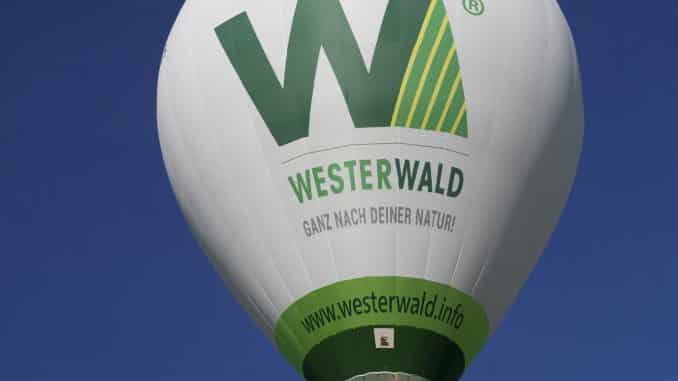 Werbung in der Luft: Heißluftballon Westerwald-Wiedtal hebt ab