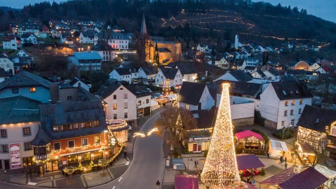 Weihnachtsdorf Waldbreitbach erstrahlt vom 25.11. bis 29.1.